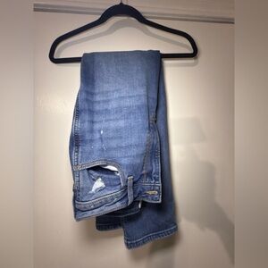 Abercrombie & Fitch Denim High Rise Mom Jean